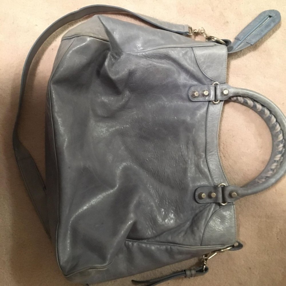 authentic Balenciaga "velo" bag - Picture 7 of 7